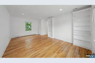 15 Chestnut Street, Tenafly, NJ 07670 - Photo 8