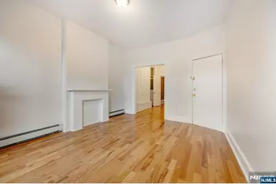 147 New York Avenue 2L #2L, Jersey City, NJ 07307 - Photo 8