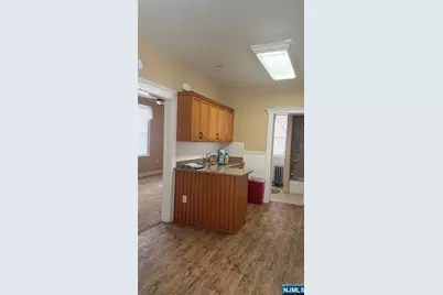 806 Roselle Street, Linden, NJ 07036 - Photo 2