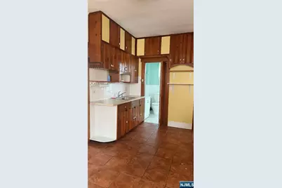 806 Roselle Street, Linden, NJ 07036 - Photo 6