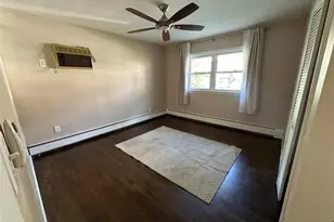777 Oakwood Ln, Ridgefield, NJ 07657 - Photo 6