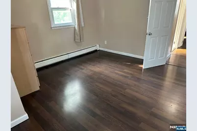777 Oakwood Lane, Ridgefield, NJ 07657 - Photo 14
