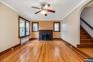 314 Mountain Wy, Rutherford, NJ 07070 - Photo 4