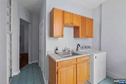 221 54th Street, West New York, NJ 07093 - Photo 10
