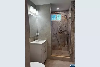 437 Stockton Place 3 #3, Englewood, NJ 07631 - Photo 6