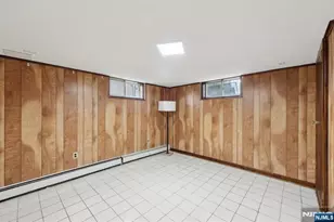 48 Marinus St, Rochelle Park Township, NJ 07662 - Photo 28