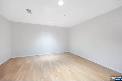 1123 Hyde Park Court 1123 #1123, Mahwah, NJ 07430 - Photo 16