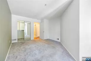 1123 Hyde Park Ct 1123, Mahwah, NJ 07430 - Photo 12