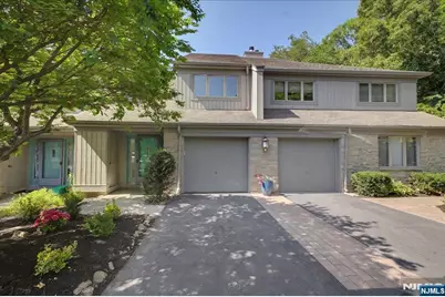 599 Apache Court, Mahwah, NJ 07430 - Photo 1