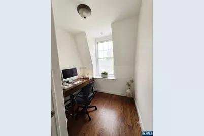 105 8th Street, Bayonne, NJ 07002 - Photo 32