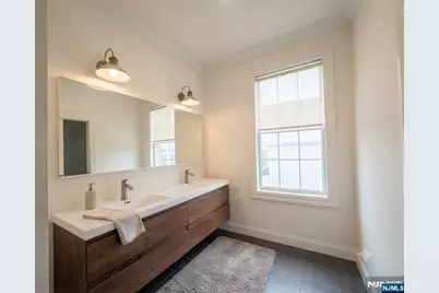105 8th Street, Bayonne, NJ 07002 - Photo 22