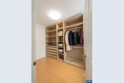 105 8th Street, Bayonne, NJ 07002 - Photo 24