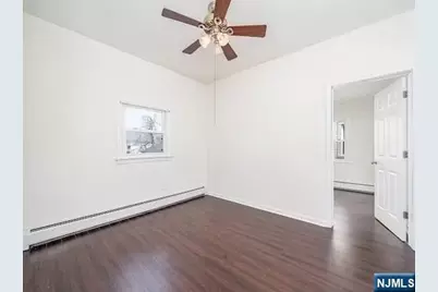 49 Livingston Avenue 1 #1, Lyndhurst Township, NJ 07071 - Photo 14