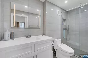 300 Winston Dr 2523, Cliffside Park, NJ 07010 - Photo 14