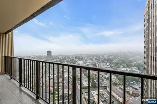 300 Winston Dr 2523, Cliffside Park, NJ 07010 - Photo 20