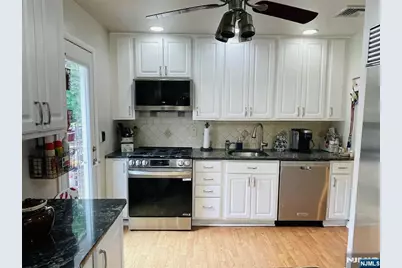 685 Lafayette Avenue, Westwood, NJ 07675 - Photo 10