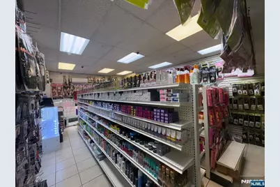 293 Market Street 291 #291, Paterson, NJ 07501 - Photo 2
