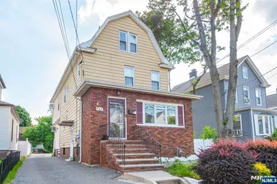344 Valley Brook Avenue, Lyndhurst Township, NJ 07071 - Photo 2