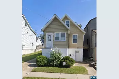 632 Chase Avenue 1 #1, Lyndhurst Township, NJ 07071 - Photo 2