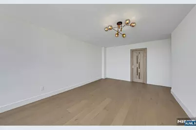 200 Winston 1912 #1912, Cliffside Park, NJ 07010 - Photo 14