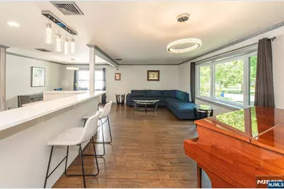 388 Irving, South Orange, NJ 07079 - Photo 4