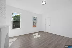 80 Wayne Ave, Paterson, NJ 07522 - Photo 16