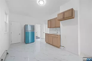 80 Wayne Ave, Paterson, NJ 07522 - Photo 20