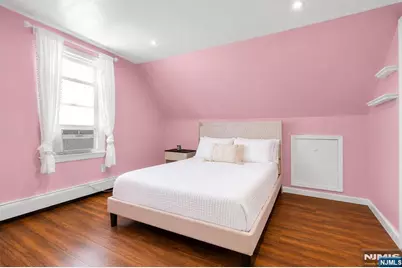 82 Elizabeth Avenue, Elmwood Park, NJ 07407 - Photo 4
