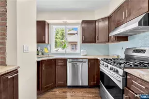 82 Elizabeth Ave, Elmwood Park, NJ 07407 - Photo 18
