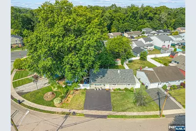 57 Meakin Avenue, Rochelle Park Township, NJ 07662 - Photo 24
