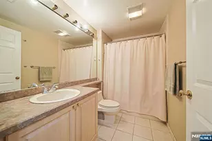 306 Smith Ct R306, Edgewater, NJ 07020 - Photo 22