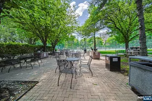 306 Smith Ct R306, Edgewater, NJ 07020 - Photo 32
