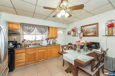 1029 19th Street, Paterson, NJ 07501 - Photo 4