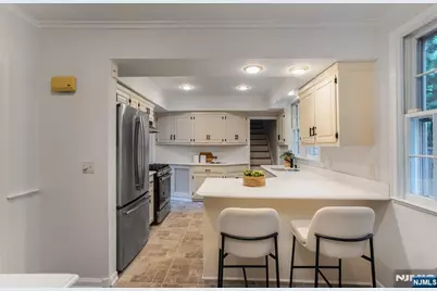 12 Marquette Road, Montclair, NJ 07043 - Photo 14