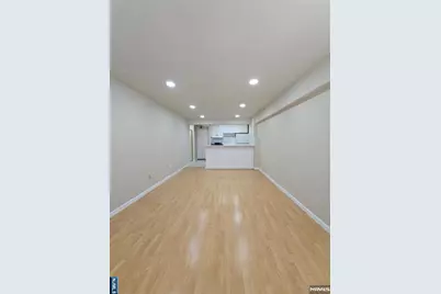333 Grand Avenue 3M #3M, Palisades Park, NJ 07650 - Photo 2