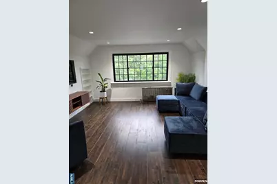 83 Rollins Avenue 2 #2, Clifton, NJ 07011 - Photo 4