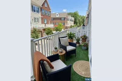 12-46 Plaza Road, Fair Lawn, NJ 07410 - Photo 8