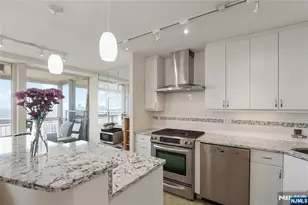 1 Horizon Road 1001, Fort Lee, NJ 07024 - Photo 6