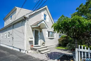 13 Chestnut St, Garfield, NJ 07026 - Photo 4