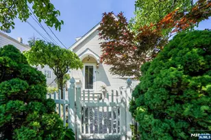 13 Chestnut St, Garfield, NJ 07026 - Photo 2