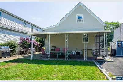 13 Chestnut Street, Garfield, NJ 07026 - Photo 18