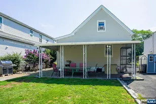 13 Chestnut St, Garfield, NJ 07026 - Photo 18