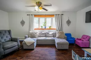 13 Chestnut St, Garfield, NJ 07026 - Photo 6