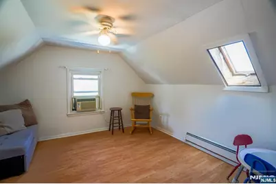 13 Chestnut Street, Garfield, NJ 07026 - Photo 14