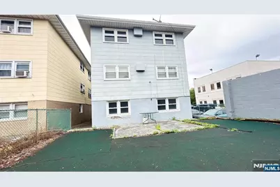 9104 3rd Avenue, North Bergen, NJ 07047 - Photo 22
