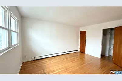 9104 3rd Avenue, North Bergen, NJ 07047 - Photo 12