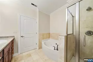22 Ave At Port Imperial Ave 428, West New York, NJ 07093 - Photo 14