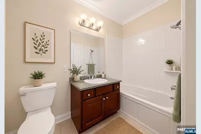 22 Ave At Port Imperial Avenue 428 #428, West New York, NJ 07093 - Photo 32