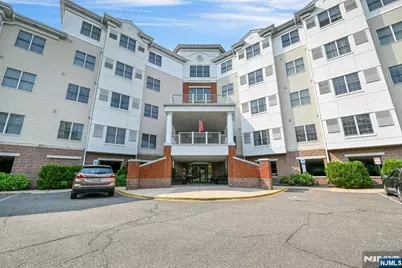 189 Forest 213 #213, Paramus, NJ 07652 - Photo 1