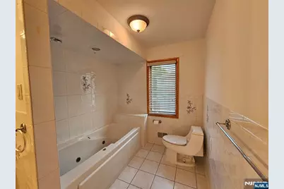 120 Johnson Avenue, Wallington, NJ 07057 - Photo 14